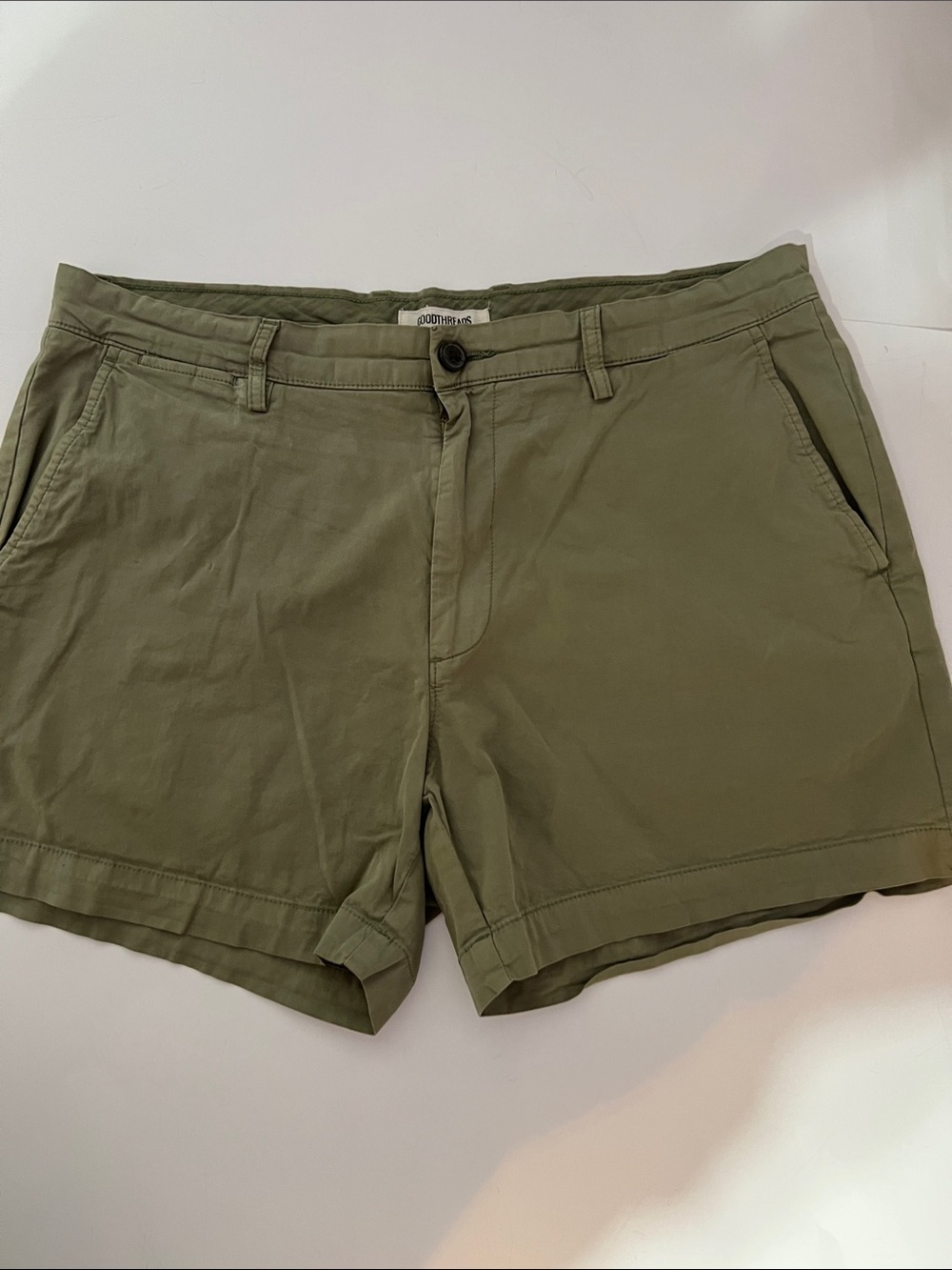 Goodthreads Olive Color Men’s Utility Shorts Business Casual 
Size 34